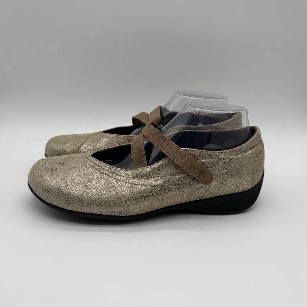 Wolky Women's Passion Mary Jane Shoes Beige Snake Embossed Leather EU 43 / US 12